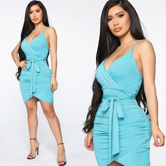 Fashion Nova Dresses & Skirts - Aqua Blue Fashion Nova scrunch mini dress